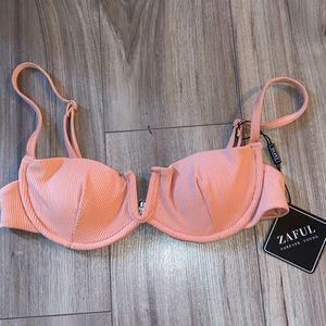 Zaful swimsuit top never worn with tags
